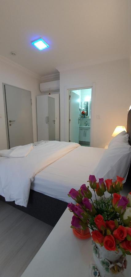 Leydi Boutique Hotel Адалар Экстерьер фото
